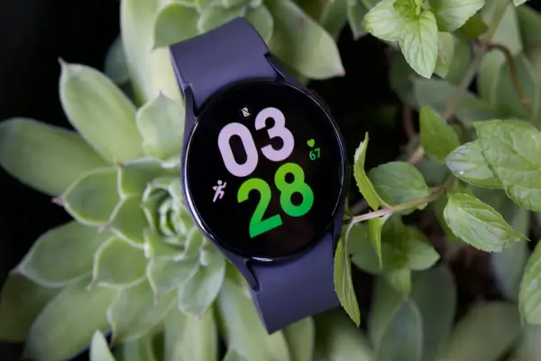 Samsung Galaxy Watch 5 – Đồng Hồ Thông Minh Đột Phá Trong Theo Dõi Sức Khỏe Và Thiết Kế Sang Trọng